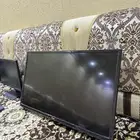 كمبويتر وشاشة مكتبي