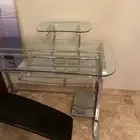 طاوله قزاز مكتبيه نضيفه وكويسه