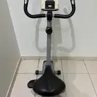 سيكل منزلي للبيع الحالة ممتازه في عداد للوقت