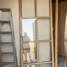 باب المنيوم درفتين مع ست شبابيك زجاج