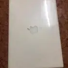 ماك بوك نضيف بس بدون شاحن