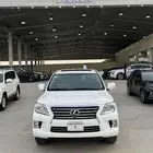 للبيع لكزس 2014 - Lx 570 - كلاسك مخزن ممشى قليل جدا