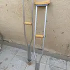 عربيه وعكازه