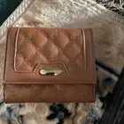 ااكسسوار للبيع بالوان زاهيه