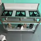 قز له قاعده ورف نظافه قوي جدا ومسخن يشتغل كهرب وغاز جديد