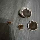 حجر نادر ولا اعلم ما نوعه