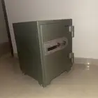 تجوري بس بدون مفتاح