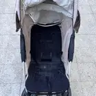 عربة اطفال قابلة للطي
