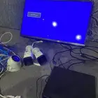 شاشه مع كاميرات