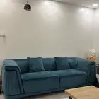 كنب ثلاثي بحالة الجديد من هوم بوكس