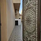 دور 5 غرف وصالة للإيجار في حي الوادي