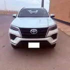 فورتشنر 2022 ديزل البيع