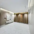 ثلاث شقق بصك واحد للبيع جديده مؤثثه كل شقه مفصوله الكهرباء