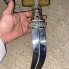 جنبيه حك زراف ام دمعه
