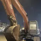 بوكلين هيتاشي للايجار