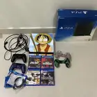 بلايستيشن 4 ( مستعمل ) مع يدين و4 اشرطة مع كامل الملحقات