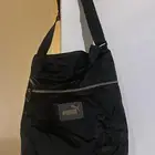 شنطه بوما كتف ويد