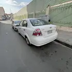 افيو 2010 لون أبيض