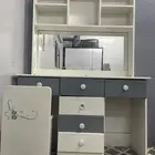 دولاب وتسريحه