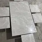 طاولات ارضيه