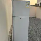 للبيع ثلاجة توشيبا على الشرط مستخدم