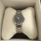 ساعة Gucci نسائية أصلية للبيع