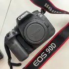 كاميرا كانون 90D استخدام 6 اشهر