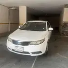 للبيع كيا سيراتو 2013