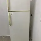 ثلاجة للبيع