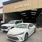 عرض خاص كامري 2025 E بنزين سعودي لون ابيض