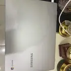 للبيع لا بتوب سامسونج حجم صغير