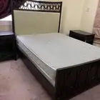 سرير مع اثنين كمدينة