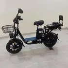 دراجة كهربائية هوئية (سكوتر)