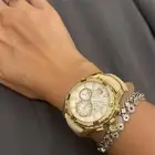 ساعة سويسرية للبيع