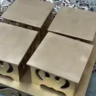 طاوله ارضيه و اربع كراسي الون ذهبي