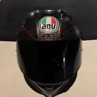 خوذة AGV للبيع