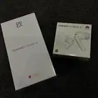 جوال وسماعه جديدة تمام ا داخل الكرتون ما انفتحت