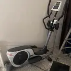 سير رياضي نضيف للبيع الحجم اكبر من الصوره