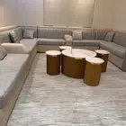 كنب وطاولات وفرشه