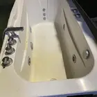 جاكوزي للبيع