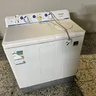 غسالة ملابس للبيع فيها عطل بسيط