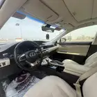 للبيع لكزس Es350 وكالة بدي بلد
