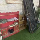 ادراج مشب مع باب حديد