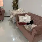 كنب يتسع 10 اشخاص يوجد كسر خفيف مستعمل وكذاك يوجد معا زوليه