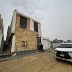 للبيع أدوار حي غصون الجنادريه شرق الرياض