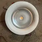 كشافات يوجد كميه منها.