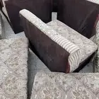 يوجد عندي كنب للبيع