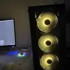 Pc للبيع جديد استخدام شهر