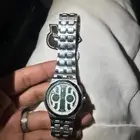 ساعه للبيعCA