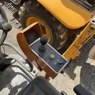 كشاطة مطبات اهتزازية